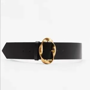 Zara | Accessories | Twisted Buckle Belt | Poshmark display picture 2